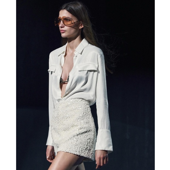 Zara SEQUIN MINI SKIRT ZW COLLECTION - Picture 2 of 7